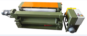 Spindellose Furnierschälmaschine für Rundholz